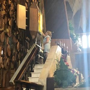 Meet your Posher, Digna